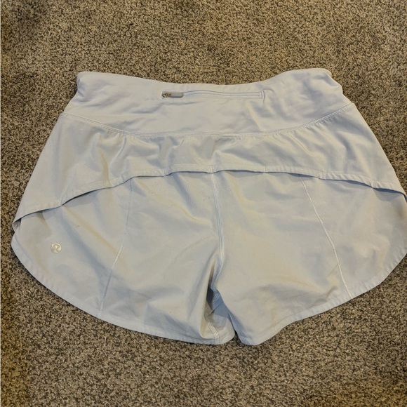 Lululemon Speed Up Shorts - Picture 3 of 4